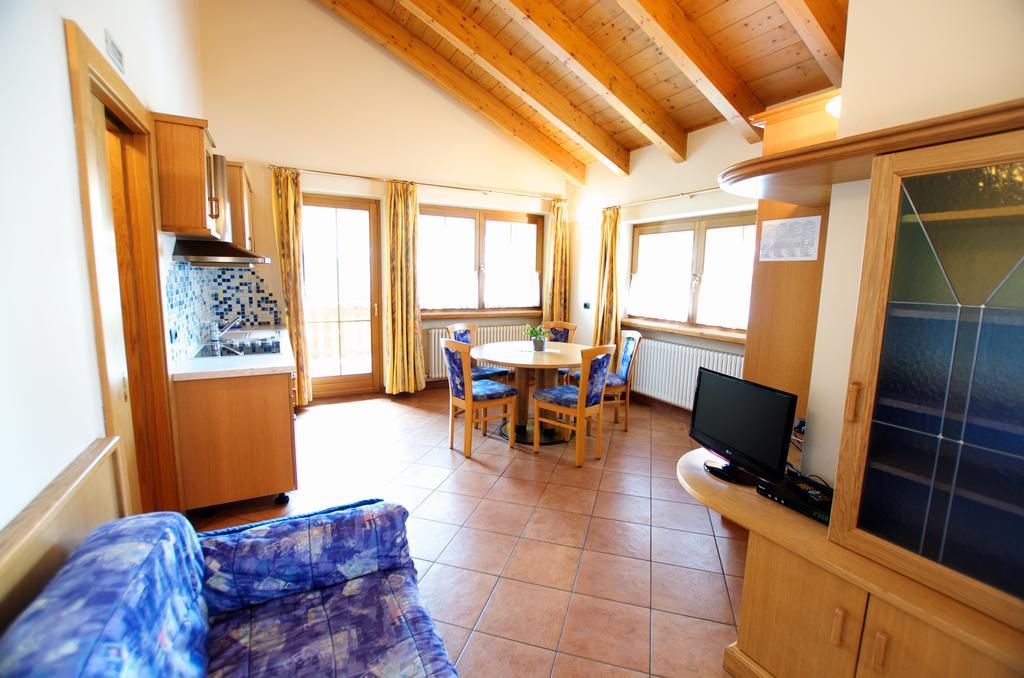 Miky House - Appartamenti Abar Livigno Room photo
